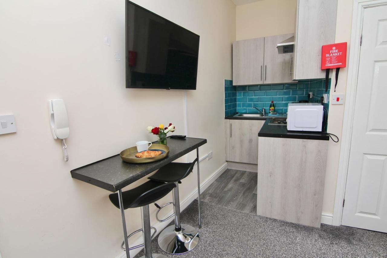 Lovely Twin Bed Studio Near Coventry Shopping Centre Exterior foto